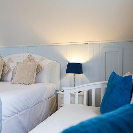 The Fishbourne Bed & Breakfast Fishbourne  Oda fotoğraf