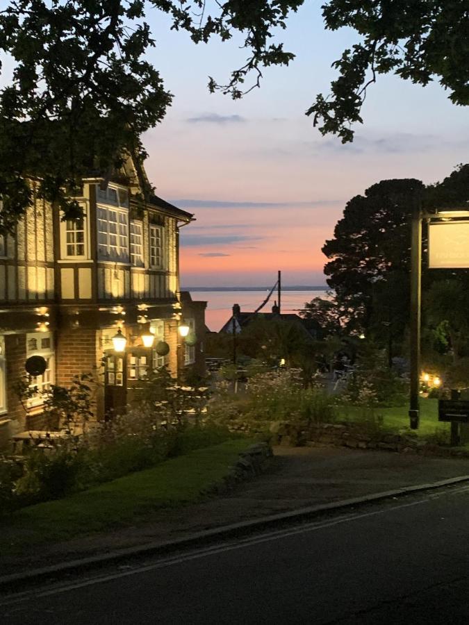 The Fishbourne Bed & Breakfast Fishbourne  Dış mekan fotoğraf