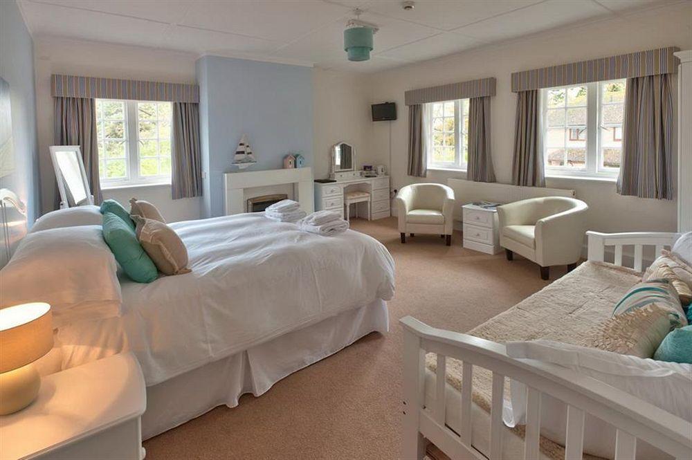The Fishbourne Bed & Breakfast Fishbourne  Dış mekan fotoğraf
